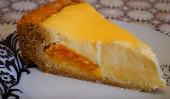 Пирог с абрикосами