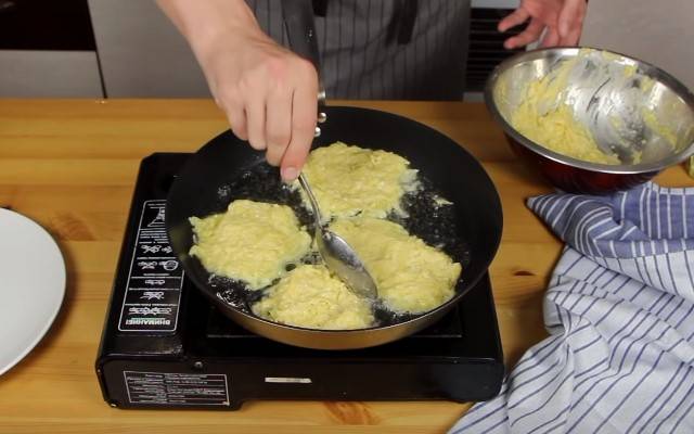 Картофельные драники с грибами