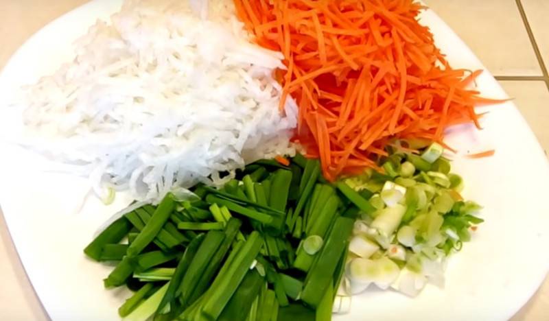 Салаты из свежей моркови. 10 рецептов простых и быстрых витаминных салатов