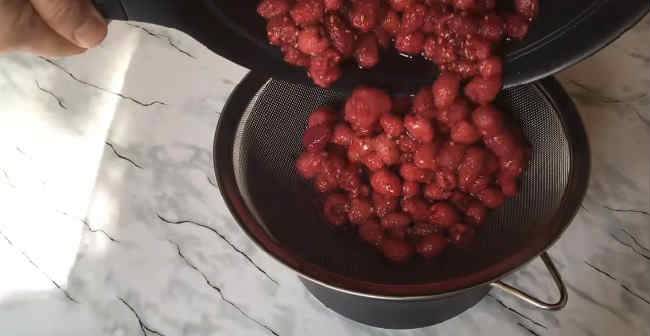 Малиновое варенье на зиму. 7 простых рецептов приготовления вкусного густого варенья