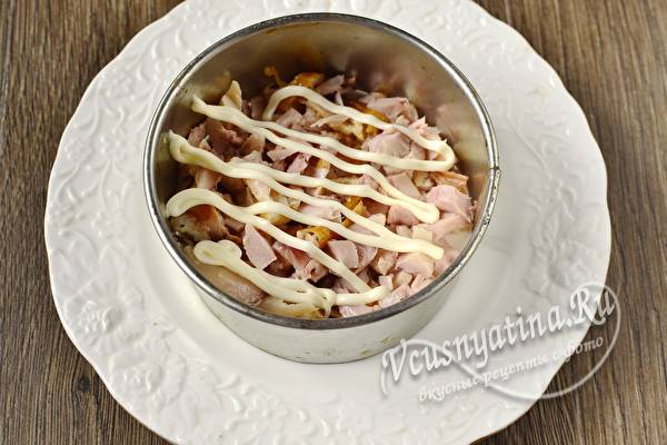 Салаты рыбой горячего копчения: пошаговые фото-рецепты
