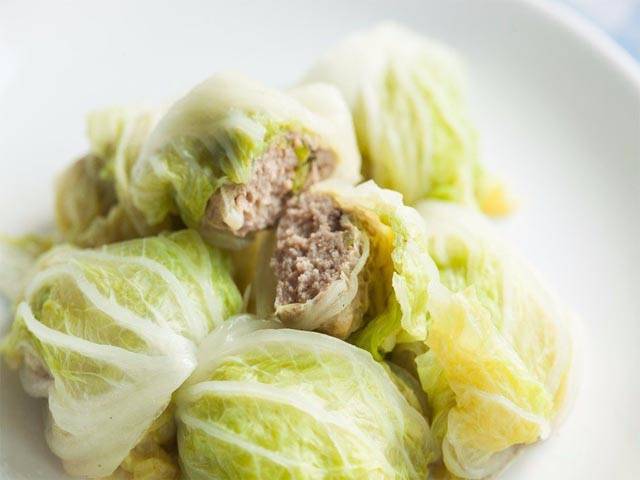 Как приготовить квашеные голубцы с овощами