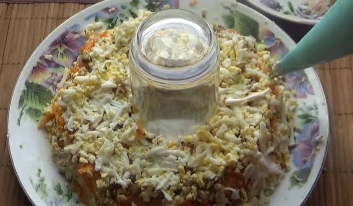 Салат гранатовый браслет