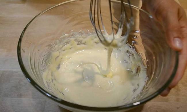 Запеканка из сырного фондю с хлебом, пюре и фаршем: очень вкусный и сытный рецепт