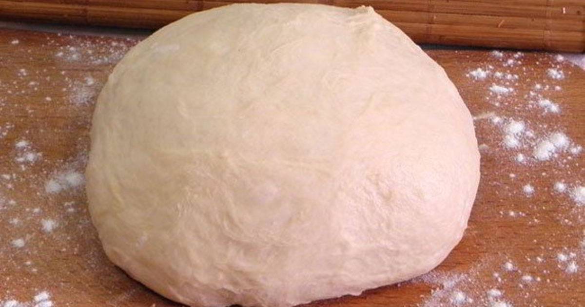 Дрожжевое тесто для пирожков на воде - 8 очень вкусных рецептов как пух с пошаговыми фото