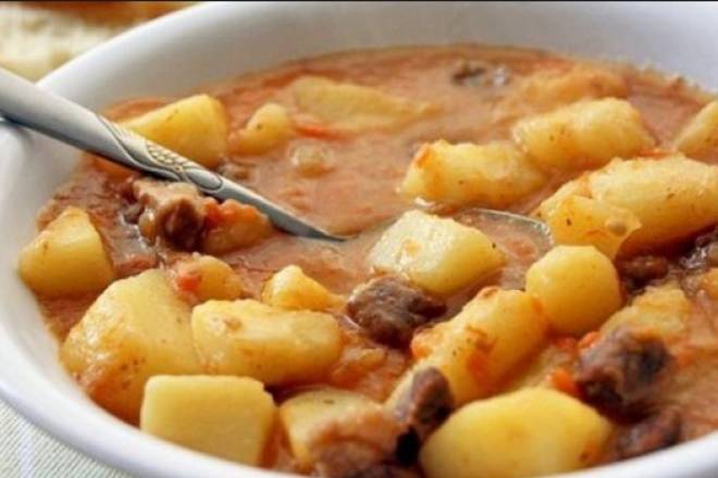 Куриные сердечки с картошкой