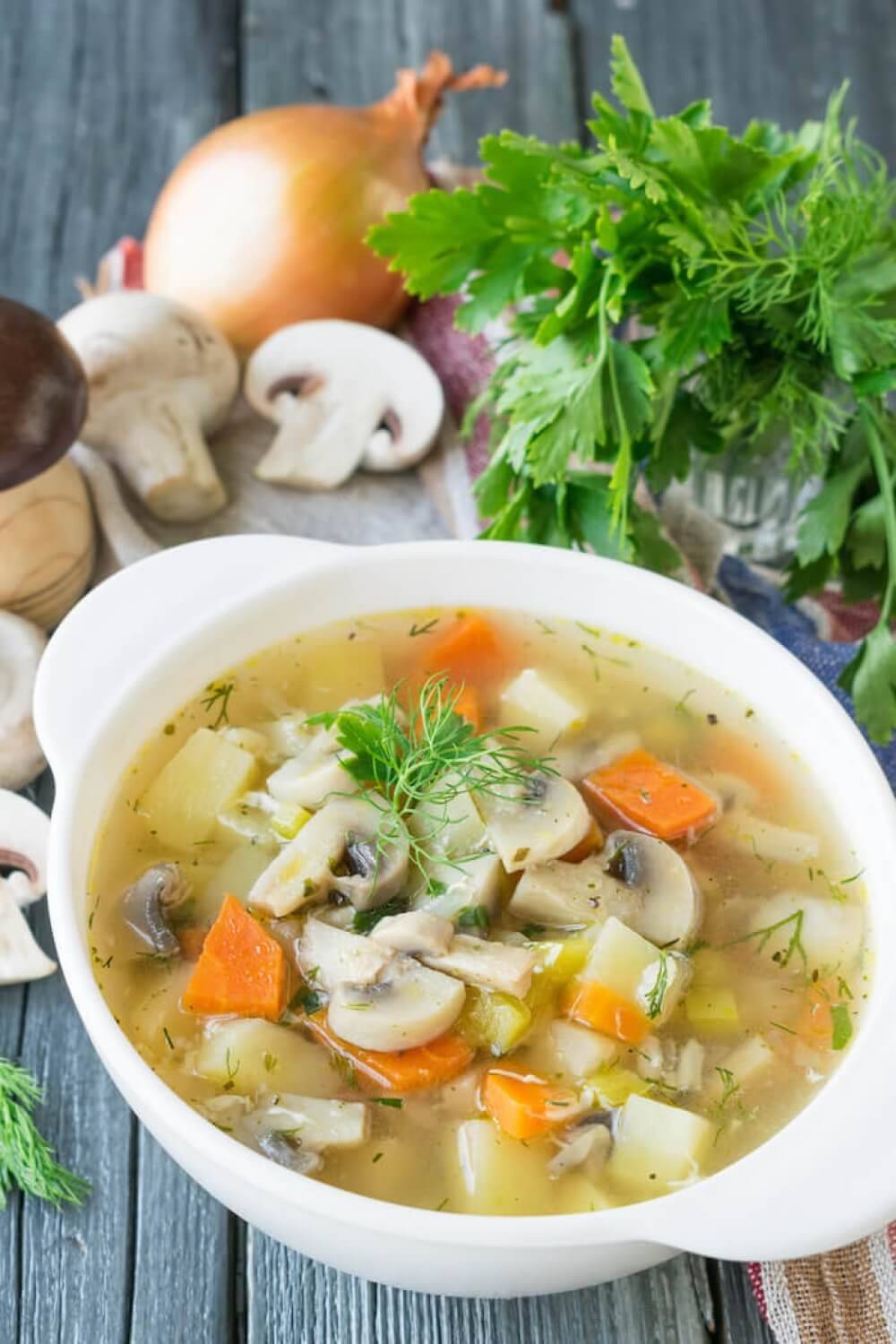 Грибной суп из шампиньонов: 8 вкусных рецептов (пошагово)