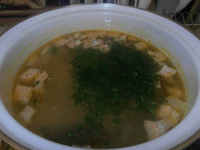 Рыбный суп со сливками и овощами