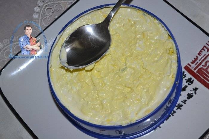 Салат с курицей и черносливом. 11 простых вариантов к празднику и на каждый день