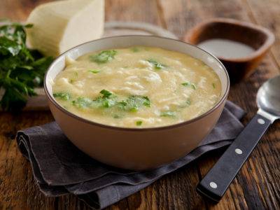 Кукурузная каша на молоке