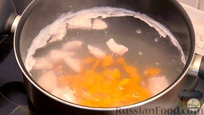 Сливочный суп с курицей