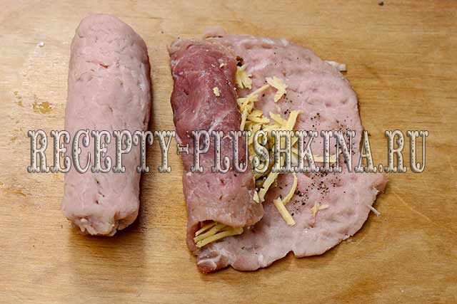 Фаршированные шампиньоны в духовке с сыром и ветчиной