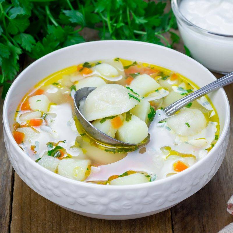 Суп с клецками: 5 самых лучших рецептов с пошаговыми фото