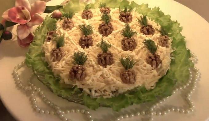 Салаты с ананасами