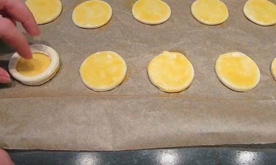 Закуска из лаваша: рулетики с сельдью и картофелем