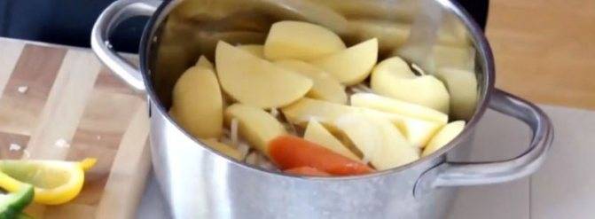 Овощное рагу с курицей