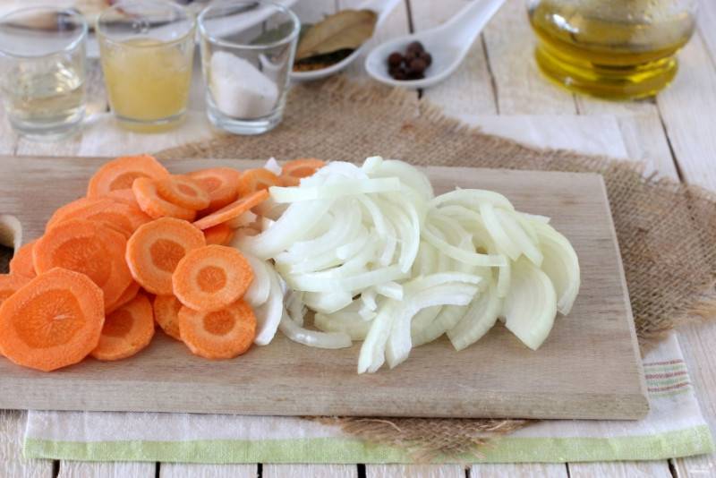 Простые и вкусные горячие закуски на новый год