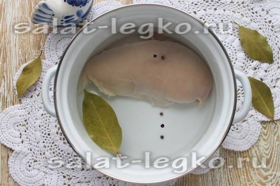 Салат ночь с курицей