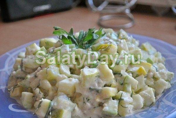Салаты из свежих кабачков: простые и вкусные рецепты с сырыми кабачками