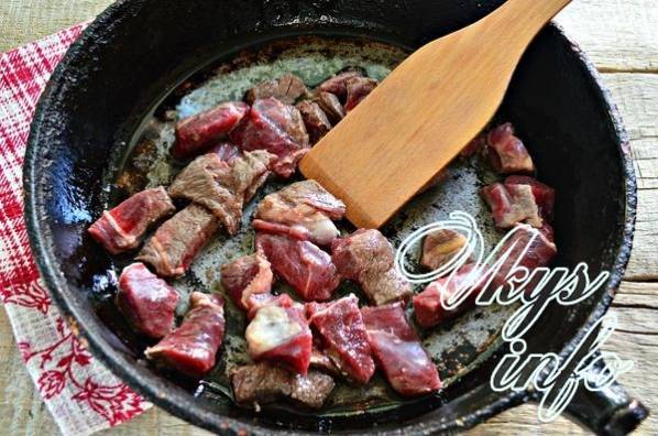 Рулетики из баклажанов с сыром и чесноком