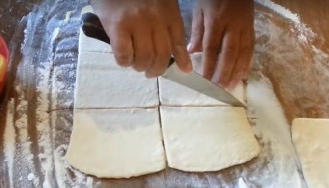 Выпечка из слоеного теста на скорую руку