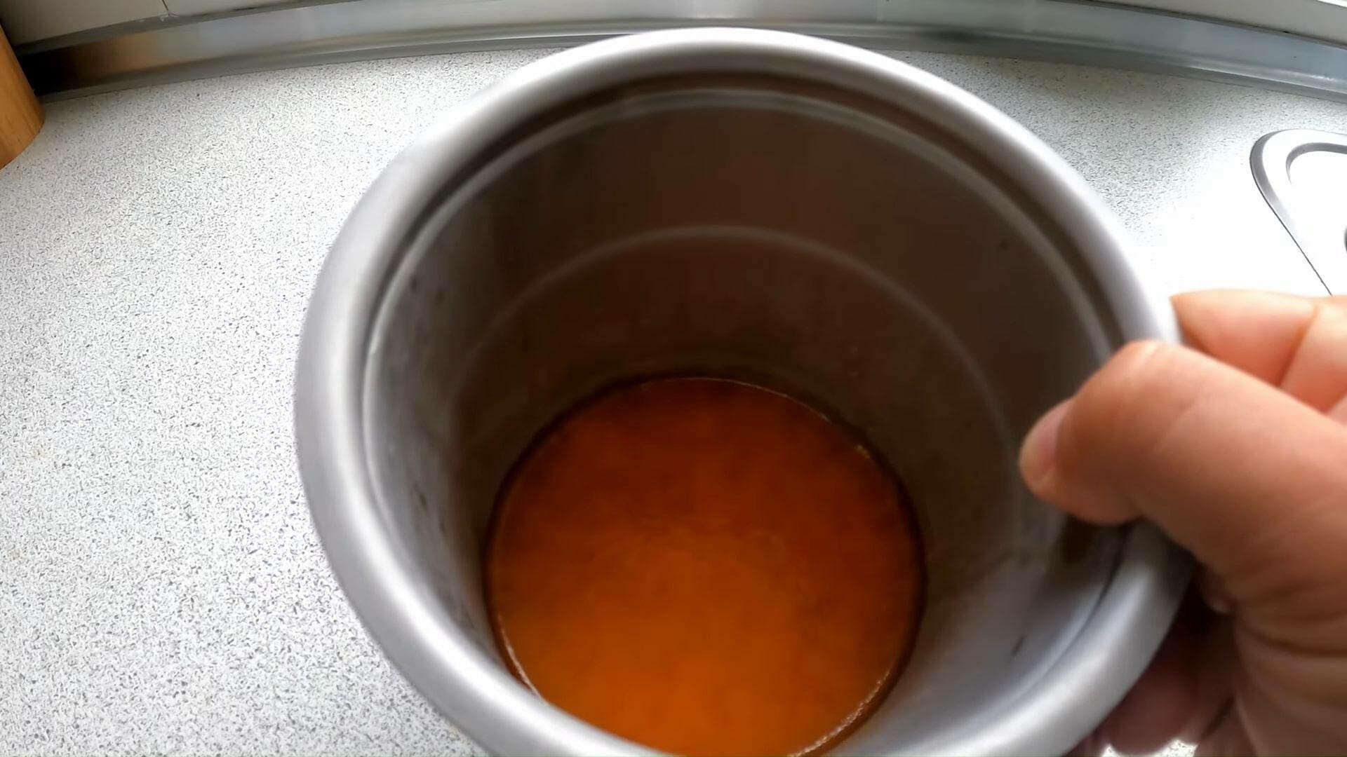 Сорбет из красной смородины и десертного вина