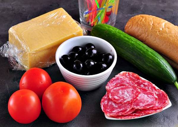 Канапе на праздничный стол: простые рецепты для корпоратива