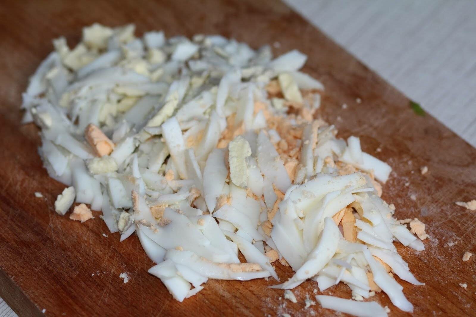 20 простых и вкусных салатов, которые подойдут на все случаи жизни