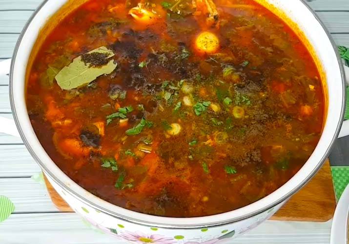 Бульон с яйцом