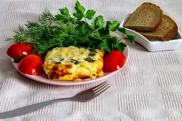 Картофельная запеканка с грибами в духовке