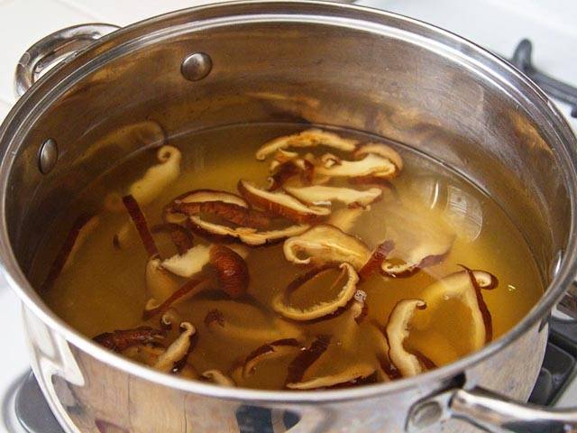 Грибной суп: 14 самых вкусных рецептов приготовления