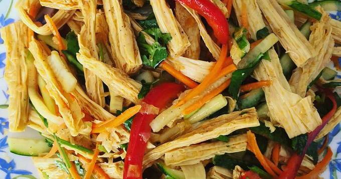 Салат из спаржи по корейски
