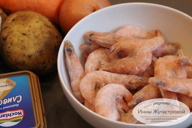 Сырный суп с креветками и крабовыми палочками