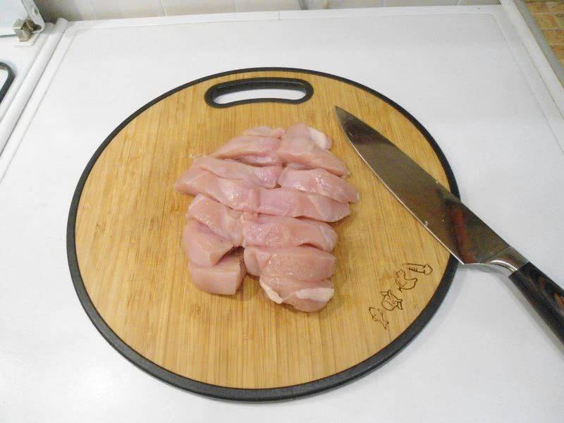 Салат цезарь с курицей в домашних условиях