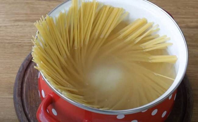 Макароны по-флотски
