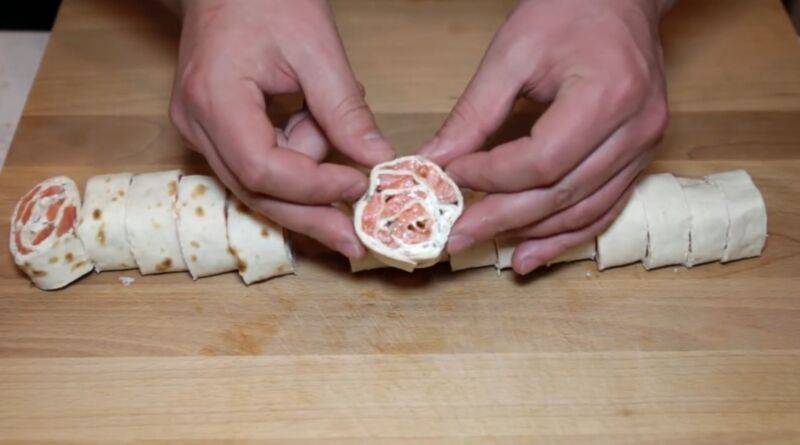 Готовим вкусный завтрак из лаваша