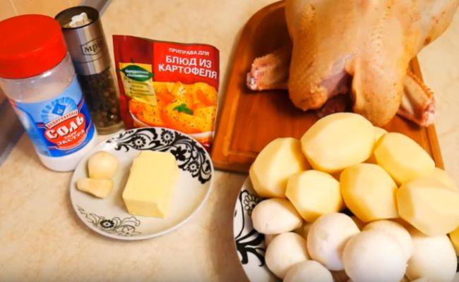Курица с картошкой в духовке