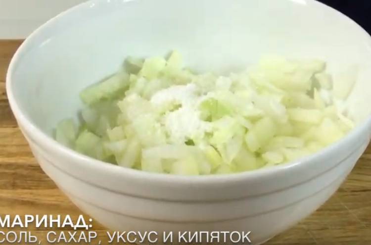 Салаты из свежей моркови. 10 рецептов простых и быстрых витаминных салатов