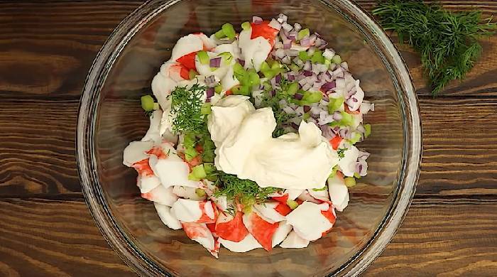 Салат с крабовым мясом