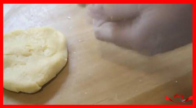 Песочный пирог с яблоками: насыпной, тертый, открытый, с безе, кремом