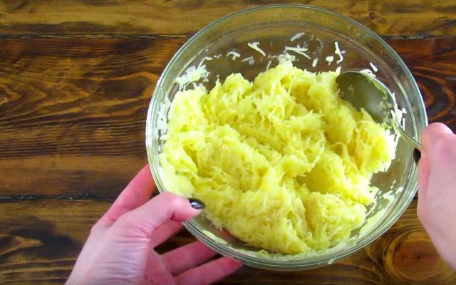 Картофельные драники с грибами