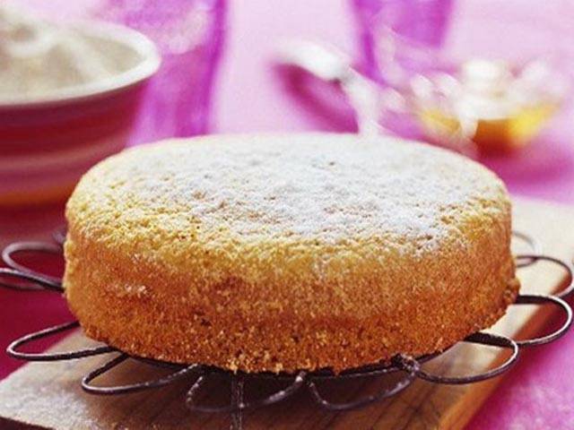 Манник на кефире с яблоками в духовке