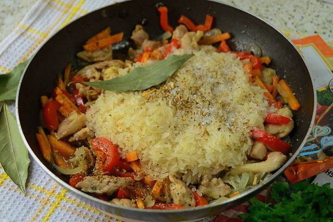 Как приготовить рис с овощами