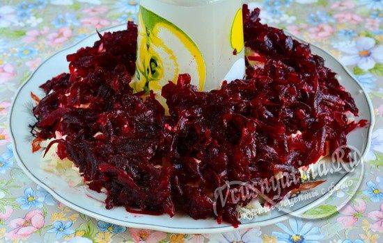 Салат гранатовый браслет