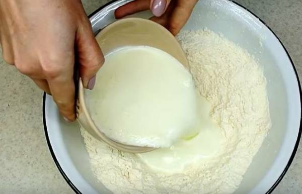 Пирожки с картошкой, испечённые в духовке