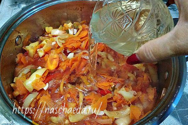 Как приготовить и сохранить на зиму вкуснейшую закуску лечо из болгарского перца применяя проверенные рецепты
