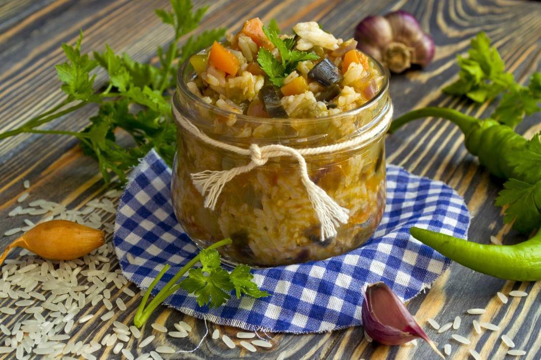 Маринованные шампиньоны в домашних условиях — 7 очень вкусных рецептов быстрого приготовления