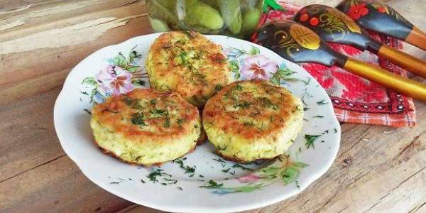 Сырники из творога: 20 пп-рецептов на любой вкус