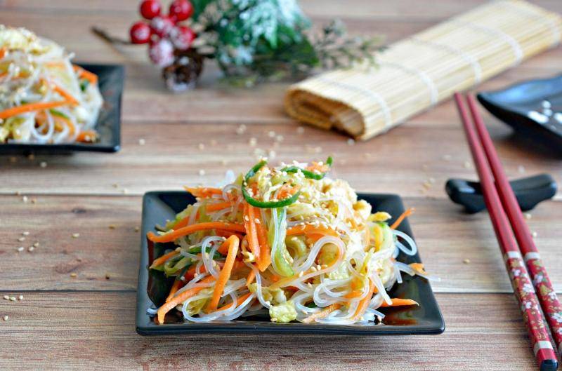20 простых и вкусных салатов, которые подойдут на все случаи жизни