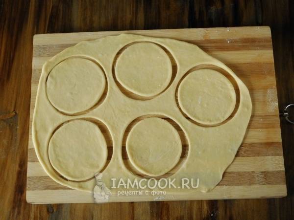 Вареники с квашеной капустой
